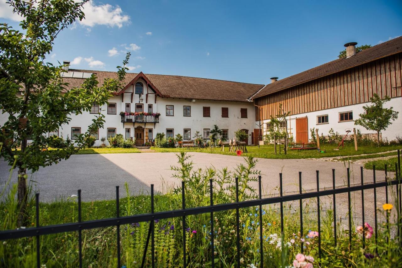 Biohof Puerten Waldkraiburg Exterior foto